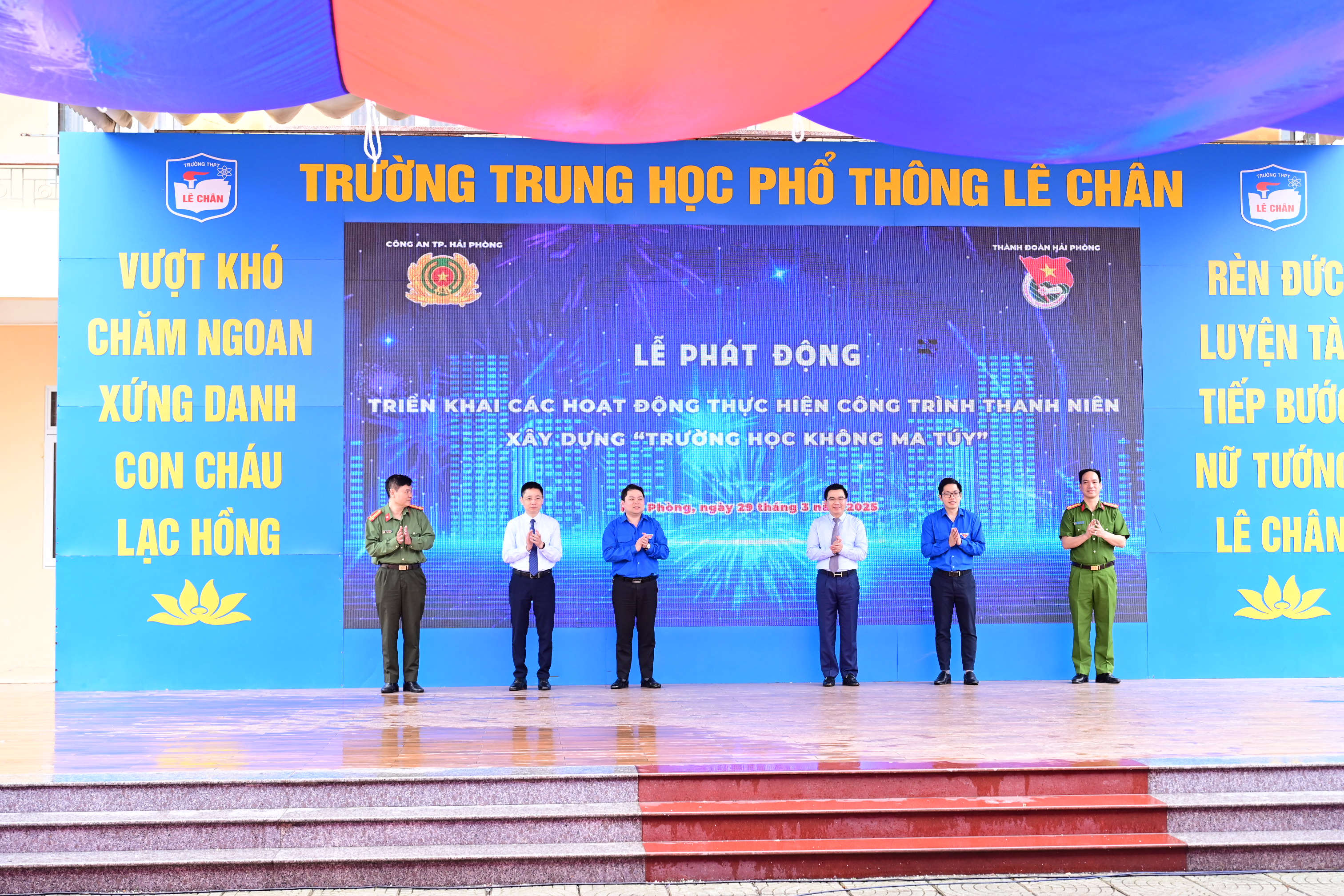 Đảng ủy phường Sở Dầu gửi thư cảm ơn Phòng CSĐT tội phạm về ma túy
